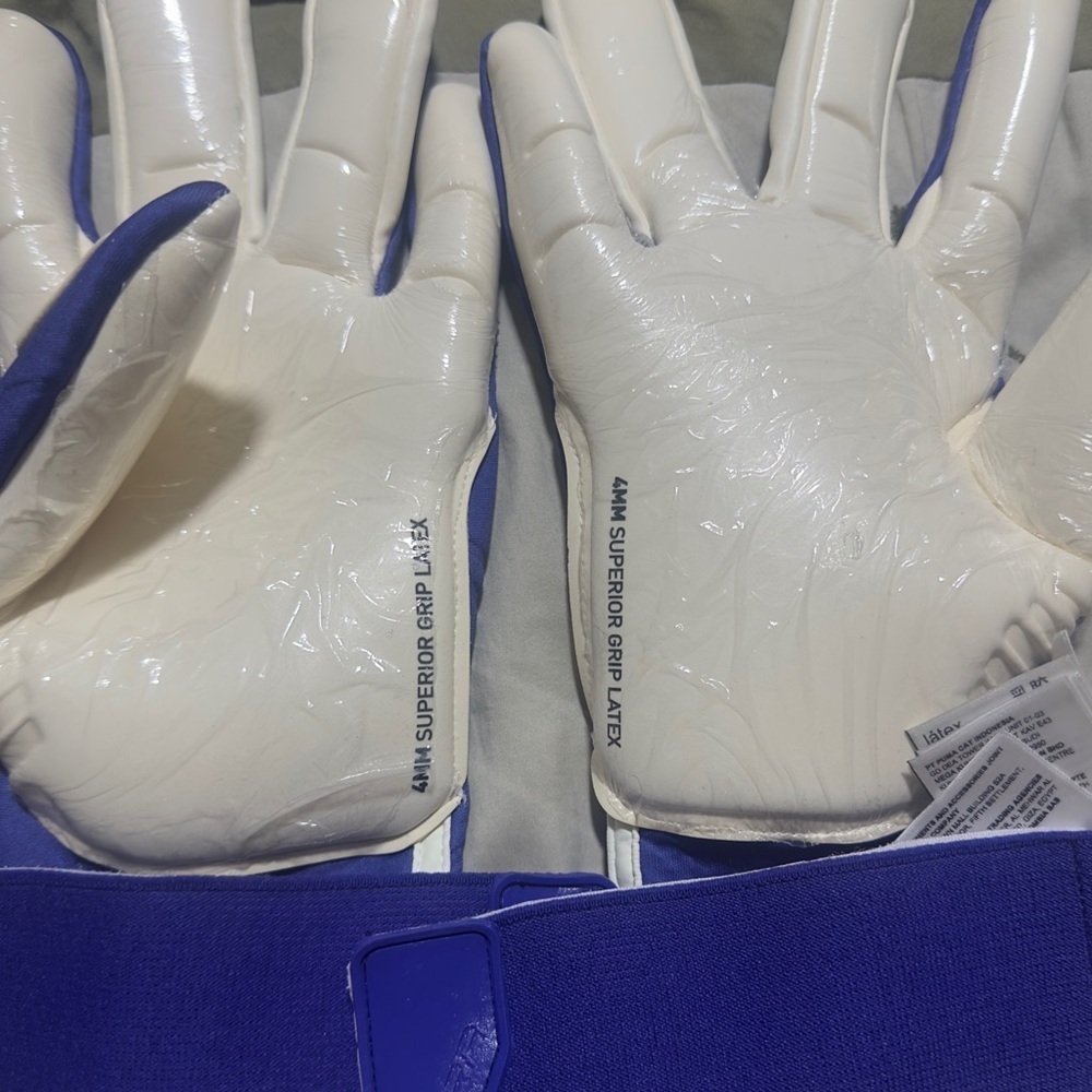 New $140 MSRP Puma Ultra Ultimate Hybrid Cut Goalie Gloves Blue 11 041948 01 - Picture 8 of 10